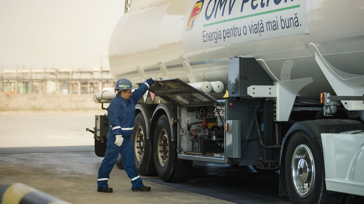 SAF-and-HVO-Unit-Construction-at-Petrobrazi-Refinery-Started
